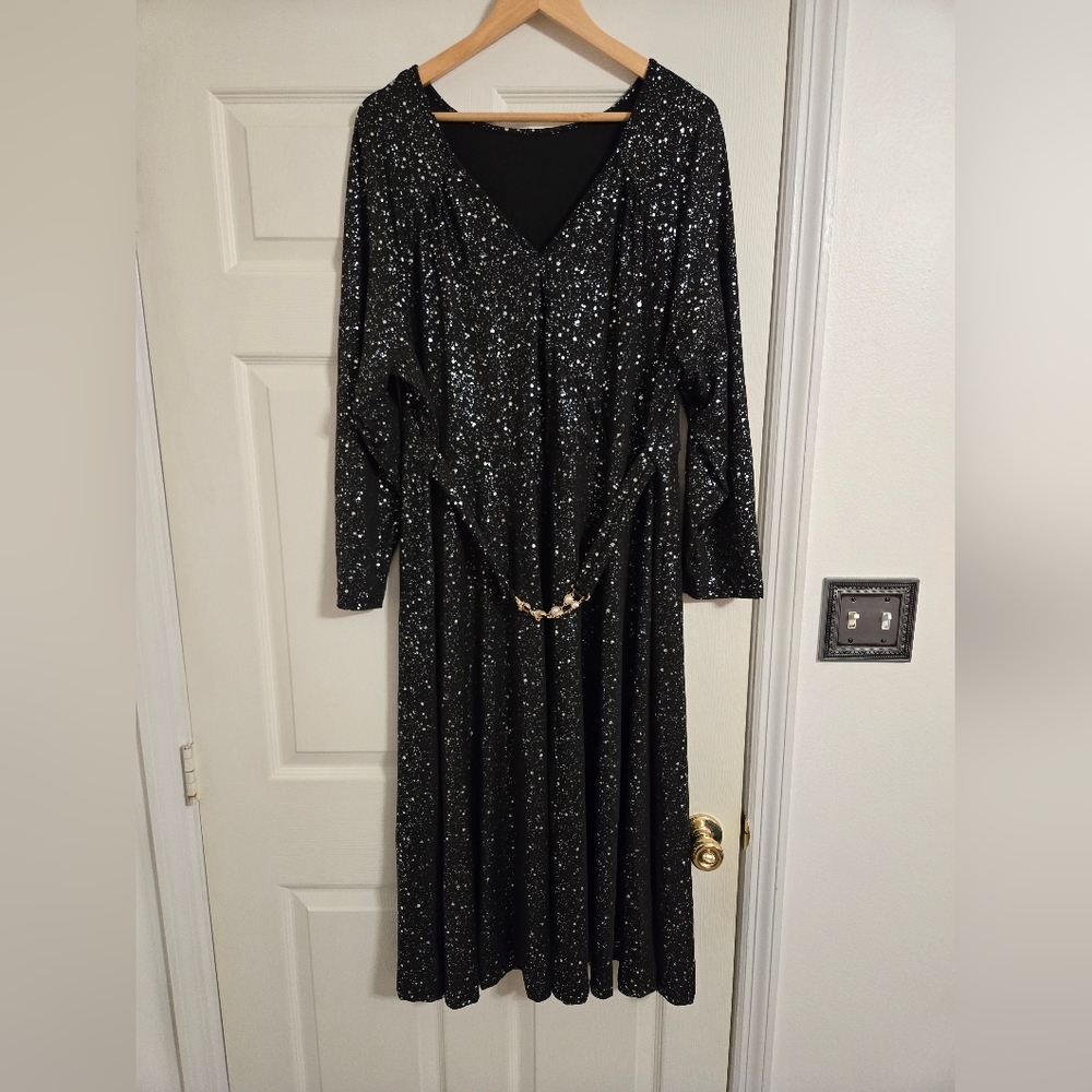 Black And Silver Party Midi Dress V Neck Belted Size 4XL